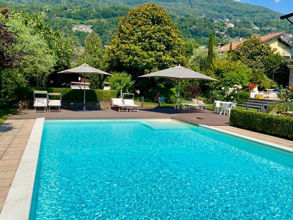 Iris 2 Lago Di Como ดองโก ภายนอก รูปภาพ